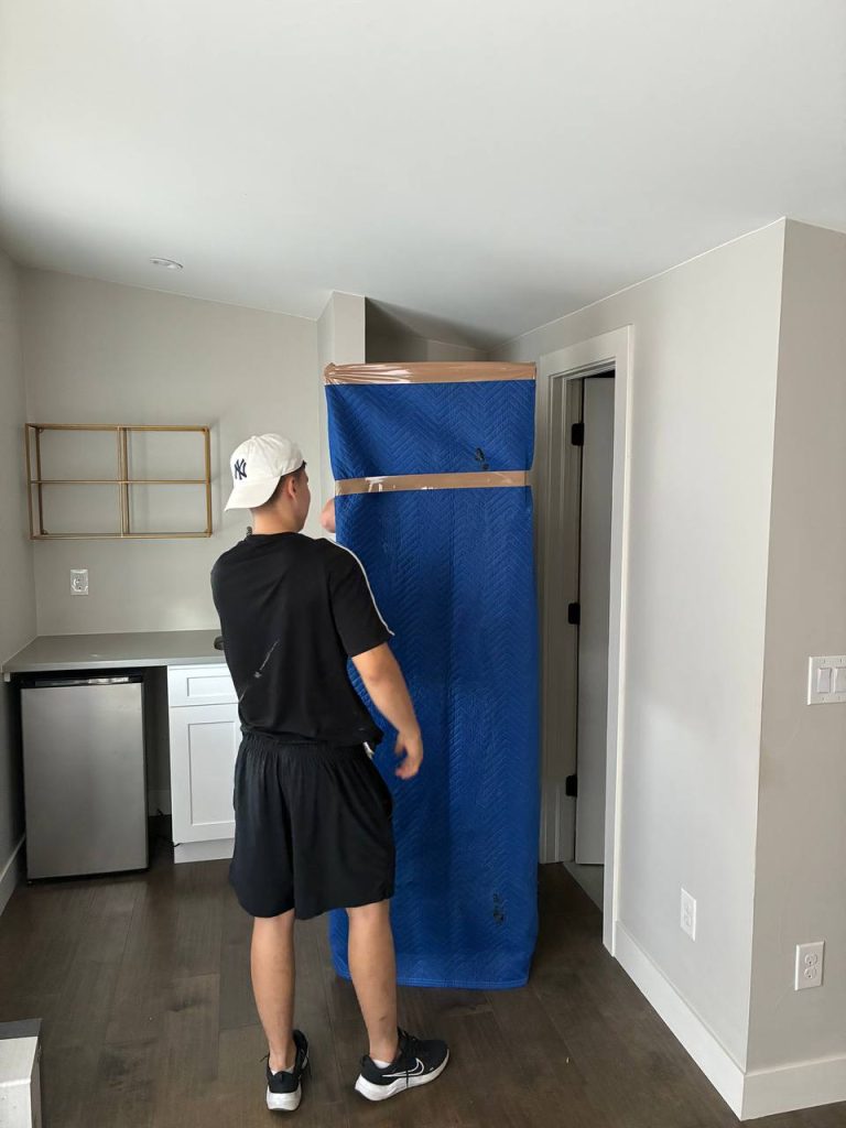 Heavy item moving service in Colorado by PackPalTeam moving company